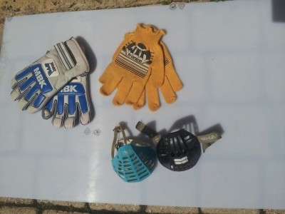 Gants MBK, WINS et mentonnière JT et HARO