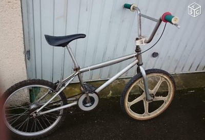 bmx raleigh.jpg